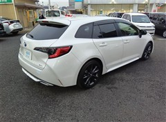 カローラツーリングHEV WxB