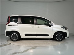 シエンタ HEV Z 5ニンノリ