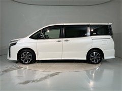 ヴォクシー ZS キラメキ2 7ニン