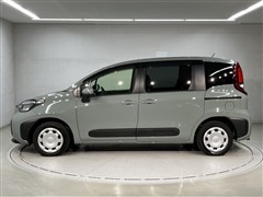 シエンタHV Gクルマイススロープ1