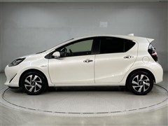 アクア Sスタイルブラック