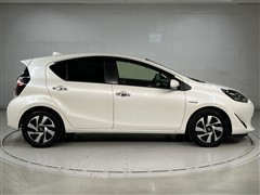 アクア Sスタイルブラック