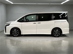 ヴォクシー ZS キラメキ3 7ニン