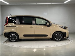 シエンタ HEV Z 7ニン