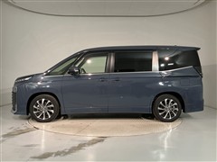 ヴォクシー HV S-Z