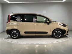 シエンタHEV Z 5ニン