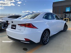 IS300h Fスポーツ