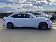 IS300h Fスポーツ