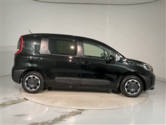 シエンタ HEV Z 5ニンノリ