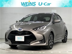 トヨタ　ヤリス HEV Z