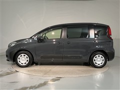 シエンタ HV G 5ニン