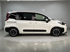 シエンタ HEV Z 7ニンノリ