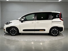 シエンタ HEV Z 5ニンノリ