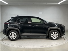 ヤリスクロス HEV X