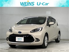 トヨタ　アクア Z