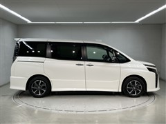 ヴォクシー ZS キラメキ2 7ニン