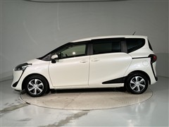 シエンタ HV Gクエロ 7ニンノリ