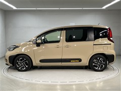 シエンタ HEV G 7ニンノリ