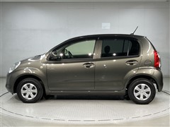 パッソ X クツロギ