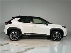 ヤリスクロス HV Z