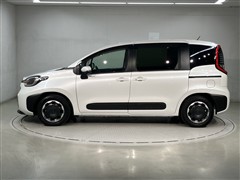 シエンタ HEV Z 7ニンノリ