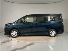 ヴォクシー X Cパッケージ