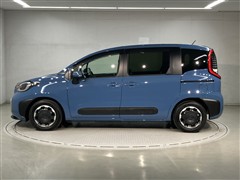 シエンタ HEV Z 7ニンノリ