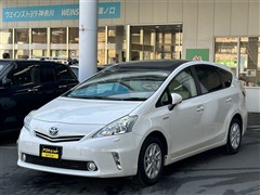 プリウスアルファ S