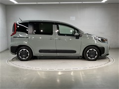 シエンタ HEV Z 5ニンノリ