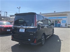 ノア Si WxB2 7ニンノリ