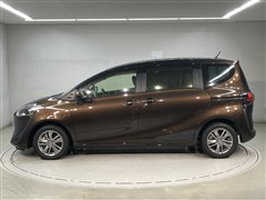 シエンタ ファンベース G クエロ