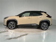 ヤリスクロス HV Z