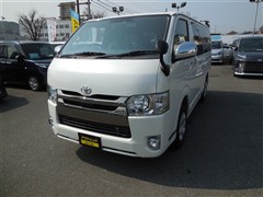 トヨタ ハイエースV S-GLダークプライム