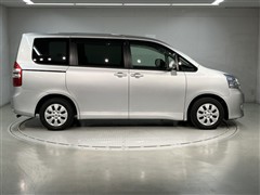 ノア X Lセレクション 8ニンノリ