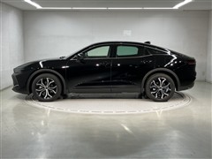 クラウンクロスオーバー G AD