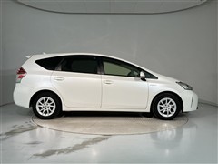 プリウスアルファ G 7ニンノリ