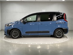 シエンタ HEV Z 7ニンノリ