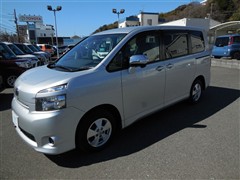 ヴォクシー X Lエディション