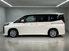 ノア HEV S-G 7ニンノリ