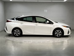 プリウスPHV S セーフティPKG