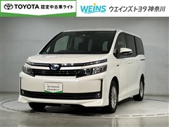 トヨタ ヴォクシー ハイブリッド V