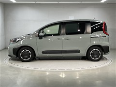 シエンタ HEV Z 5ニンノリ