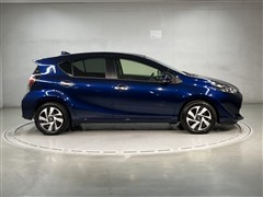 アクア S スタイルブラック