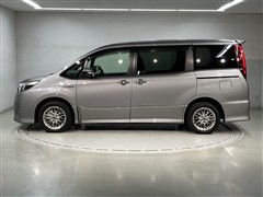 ノア ハイブリッド Si WxB