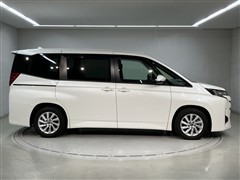 ノア G 8ニンノリ