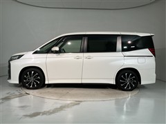 ノア HEV S-Z