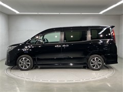 ノア Si WxB3 7ニンノリ