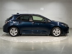 カローラスポーツ G