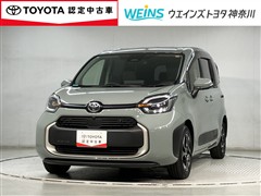 トヨタ　シエンタ HEV Z 5ニンノリ
