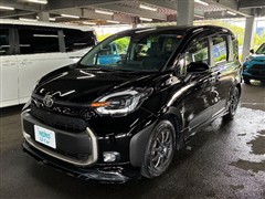シエンタ HEV Z 7ニンノリ